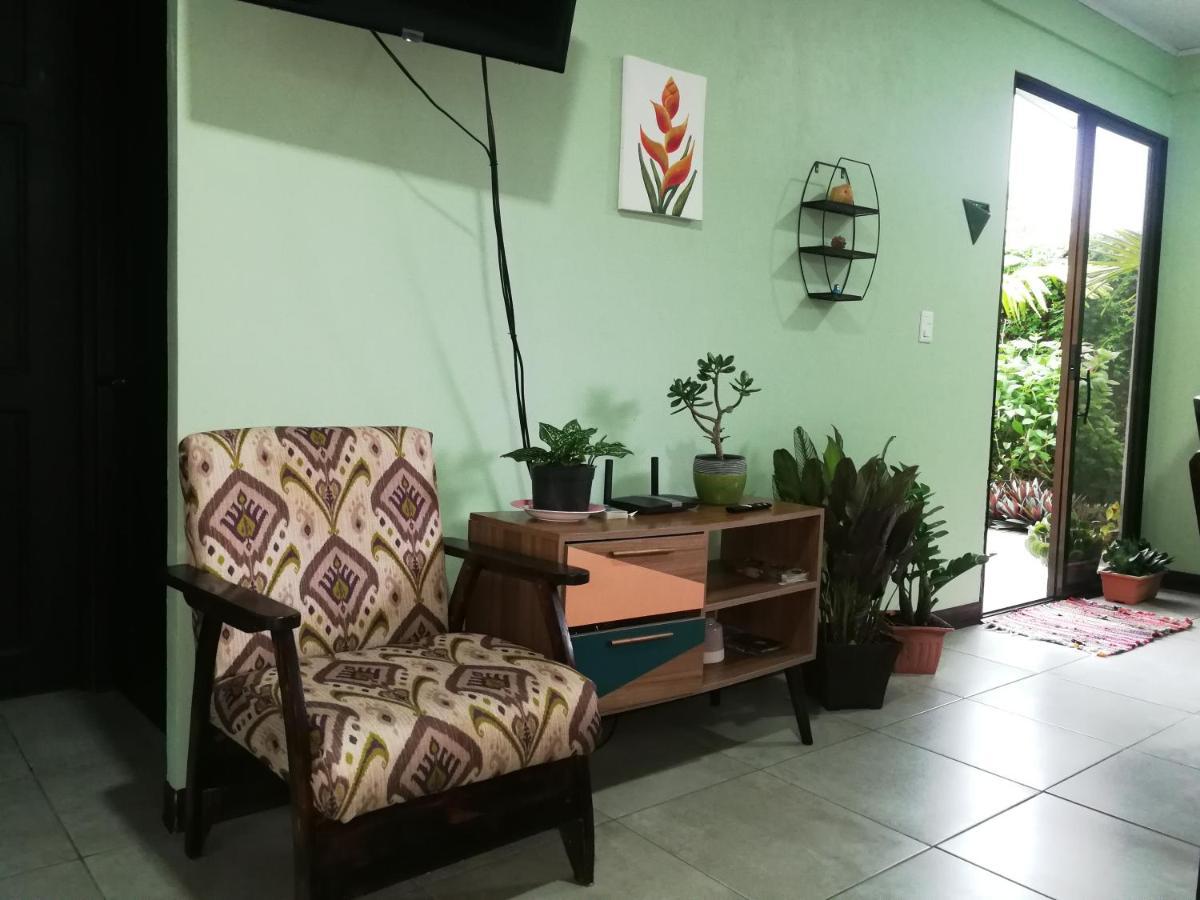 Tamandua -Home Feeling- La Fortuna Exterior photo